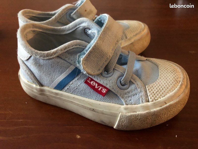 Chaussure enfant taille 22 (image 1)