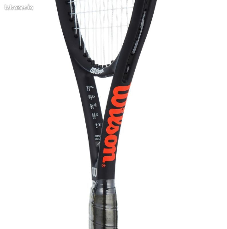 Raquette de tennis bleue Wilson Pro Staff 5,5 si 110 pouces 4 3/4