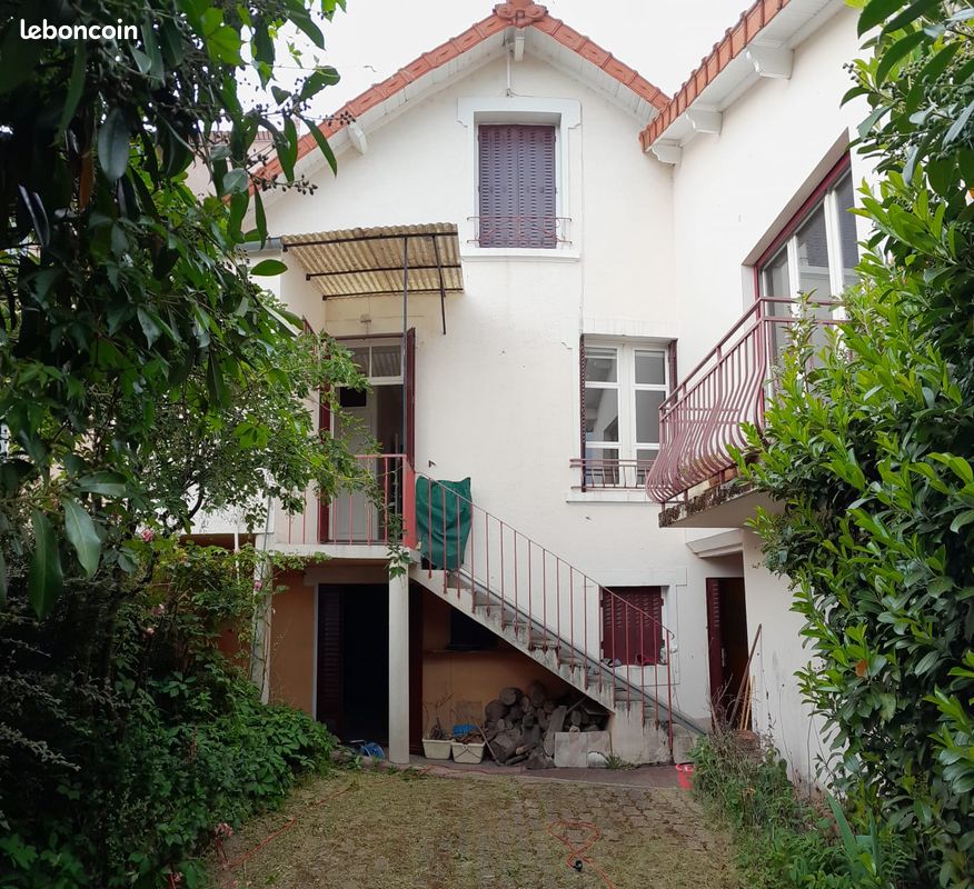 Maison 5 pièces 112 m² · à Montluçon · 112 m² · 79 000 €