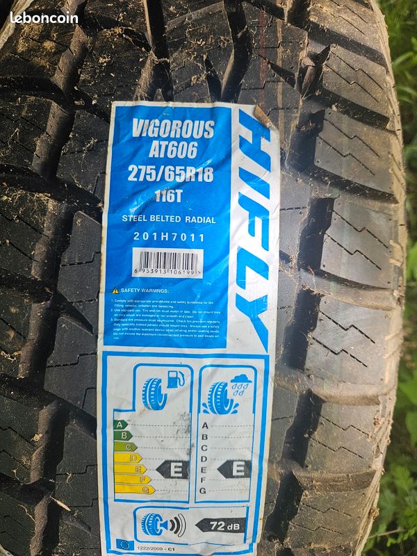 4 Pneus 4x4 neuf 275/65R18 (image 1)
