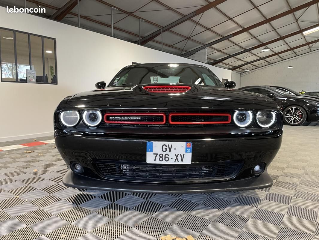Dodge Challenger SXT V6 3.6 305CH -FLEXFUEL-IMMATRICULÉE FRANCE- (image 3)