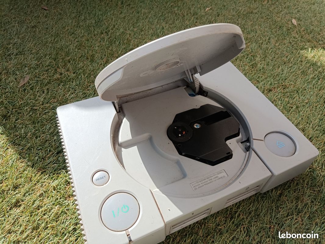 Lot PlayStation PS1 - HS - Hors service - Pour pièces
