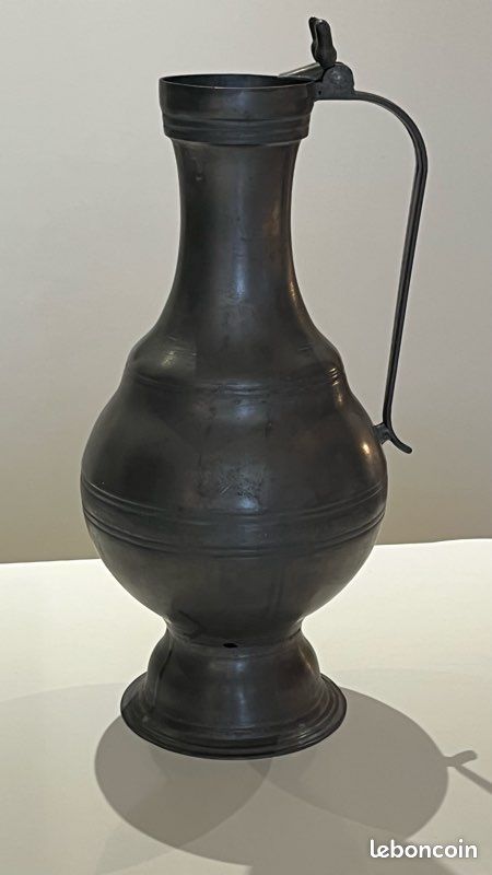 Pichet en etain (image 2)