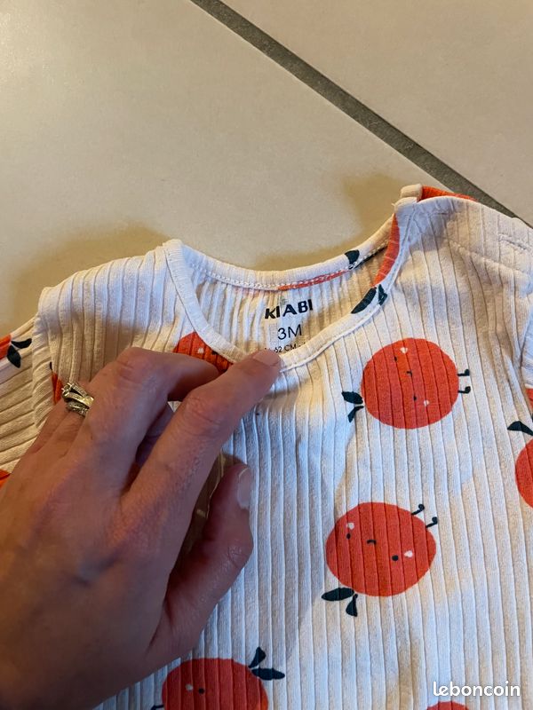 Sous pull kiabi 3 mois (image 2)