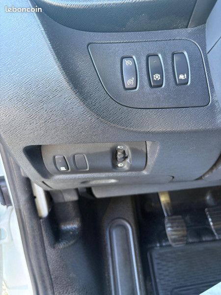 Renault KANGOO II EXPRESS 1.5 DCI 90CH ENERGY CONFORT EURO6 (image 15)
