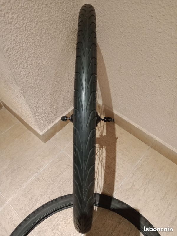 Vend roue de velo (image 2)