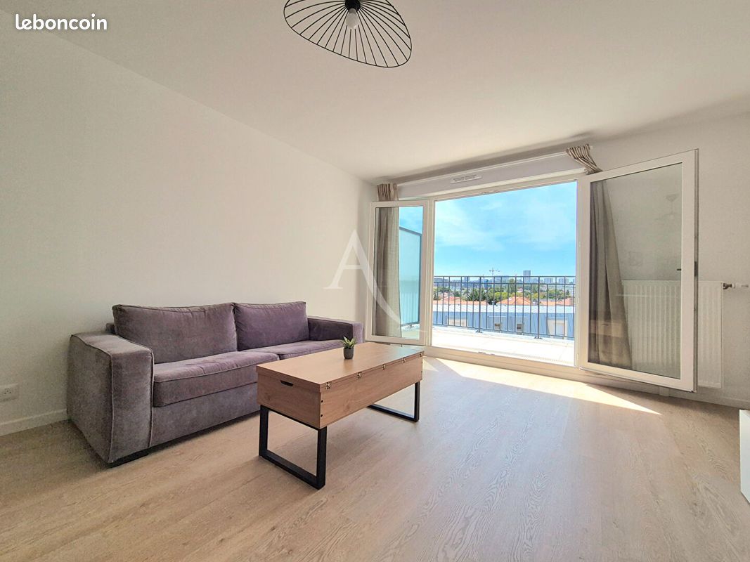 Appartement 3 pièces 67 m² · à Neuilly-Plaisance · 67 m² · 310 000 €