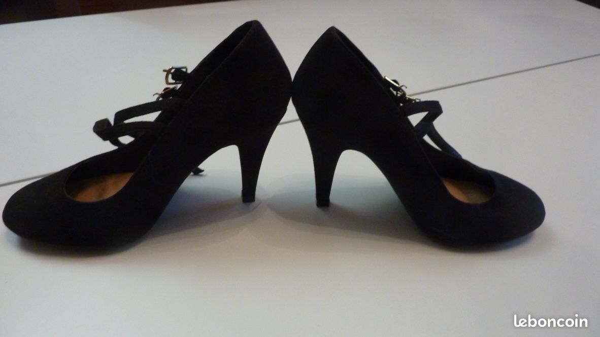 Escarpin noir (image 3)