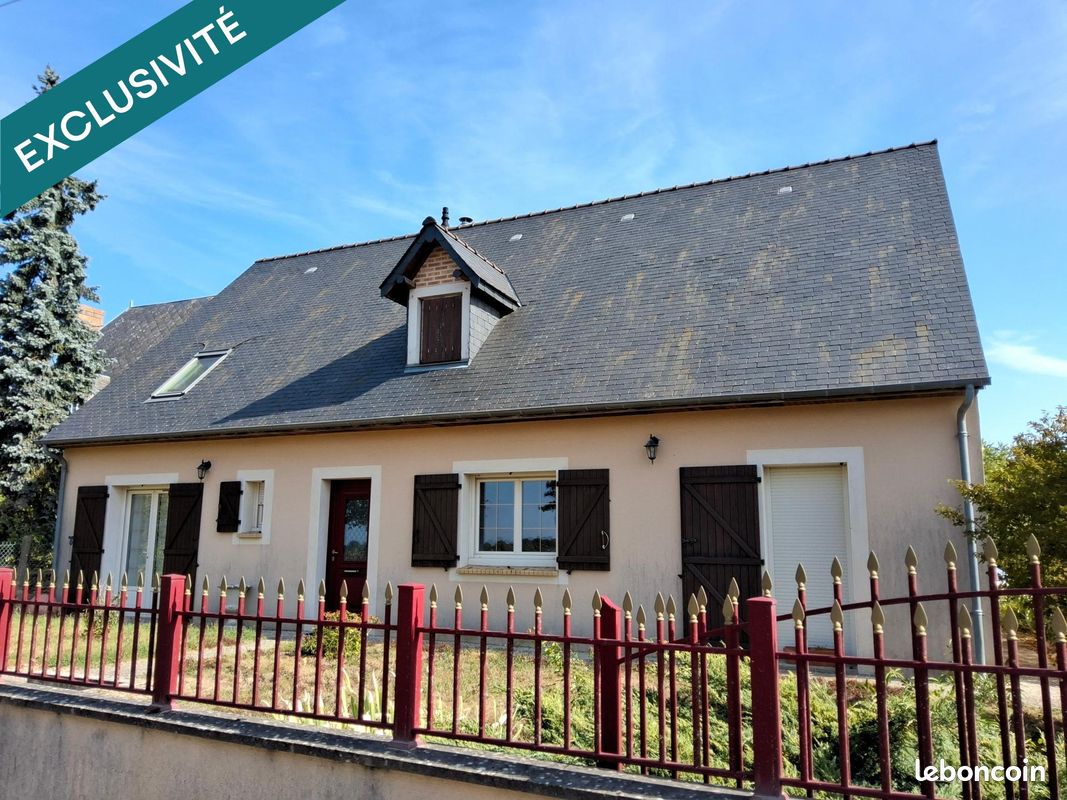 Maison 6 pièces 172 m² · à Luché-Pringé · 172 m² · 239 900 €