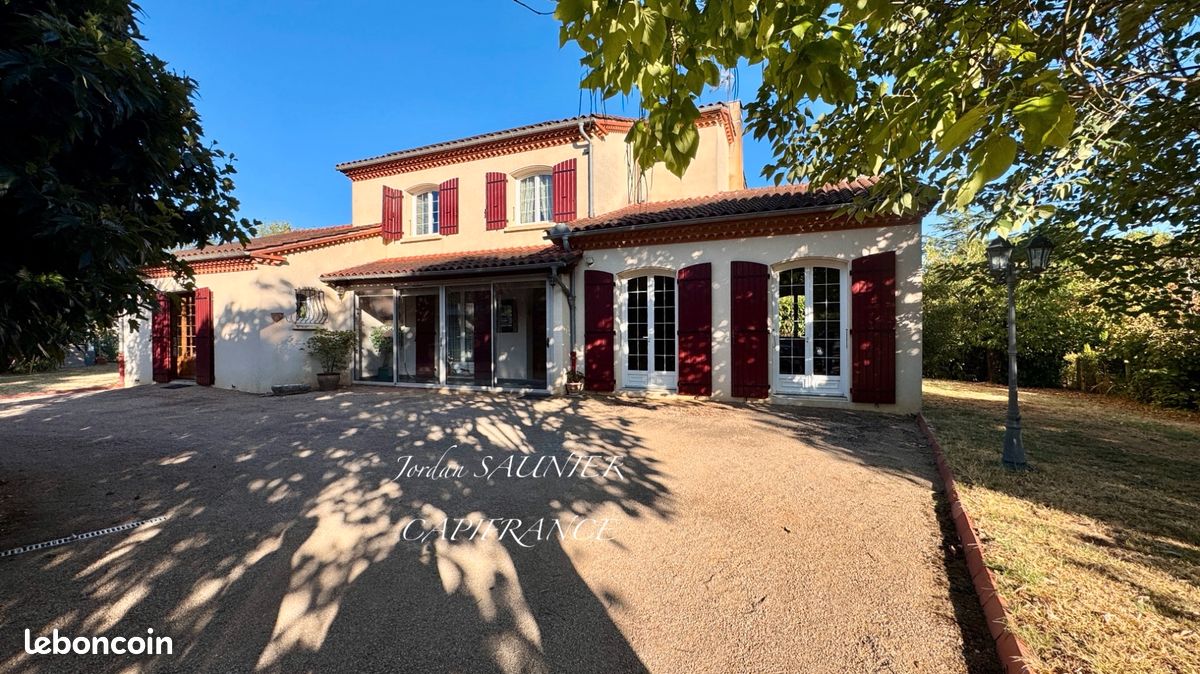 Maison 6 pièces 135 m² · à Revel · 135 m² · 390 000 €