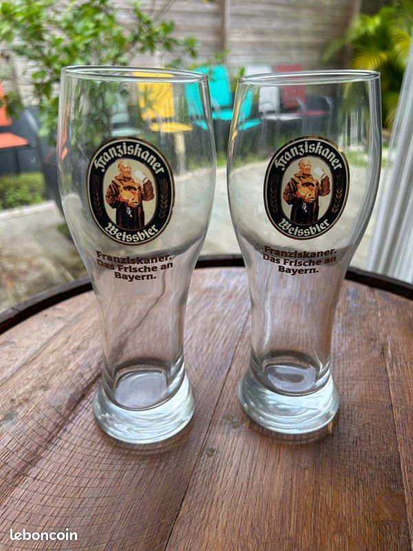 Lot De 2 Chopes à Bière En Verre Transparent – Occasion