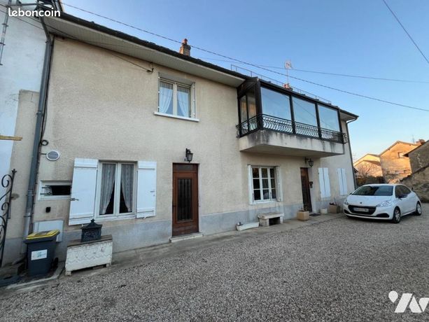 Maison 8 pièces 209 m²