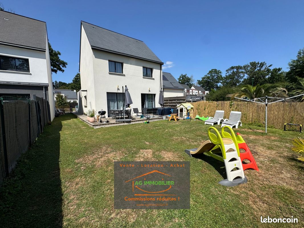 Maison 6 pièces 105 m² · à Chavagne · 105 m² · 321 780 €