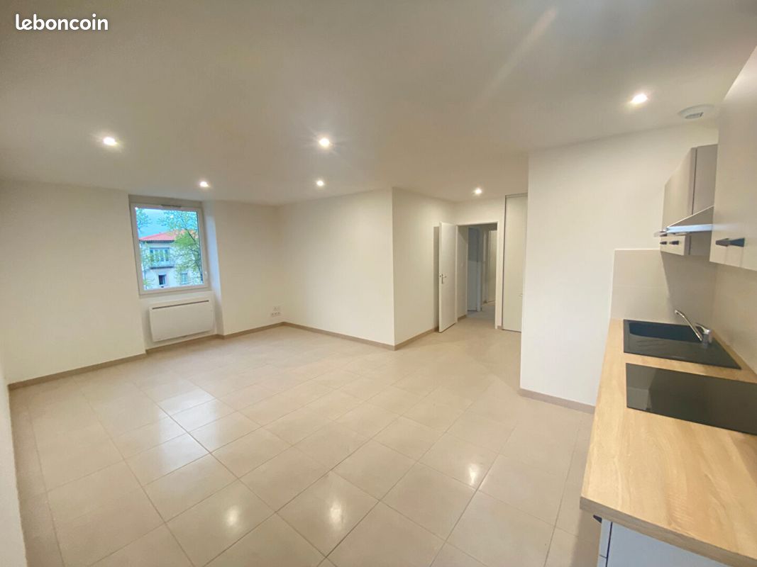 Appartement 3 pièces 59 m² · à Lavelanet · 59 m² · 585 €/mois