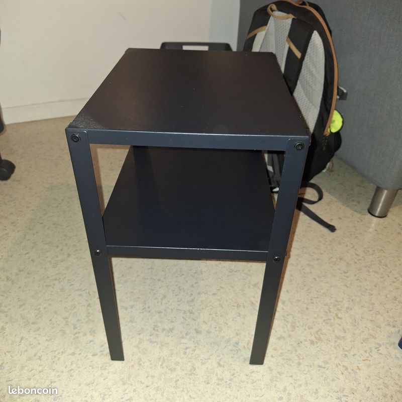 Table chevet IKEA KNARREVIK (image 2)