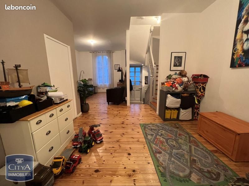 Maison a louer vichy - 5 pièce(s) - 105 m2 - Surfyn