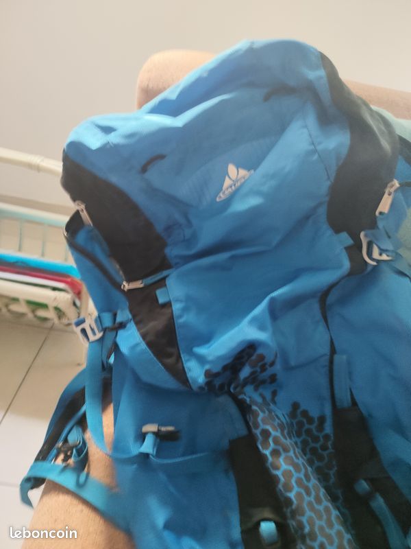 Vends sac d'alpinisme vaude (image 1)