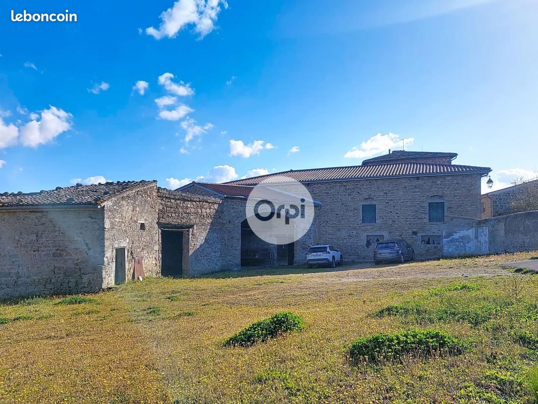 Local commercial 646 m² · à Beauvallon · 646 m² · 580 000 €