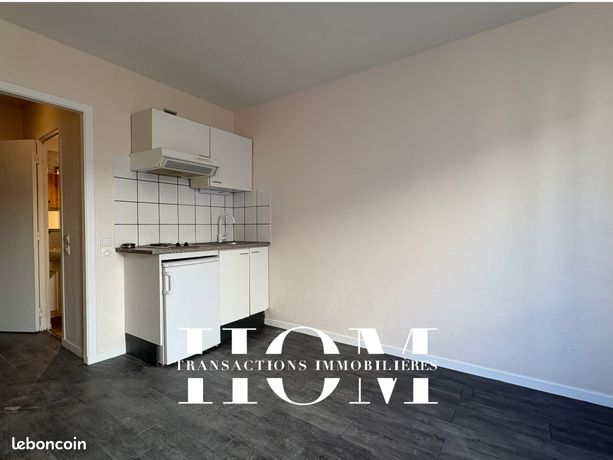 Studio 1 pièce 18 m²