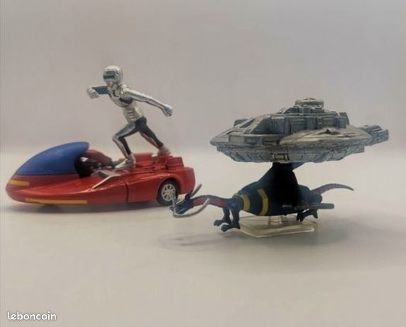Figurines Gavan Space Sheriff X-or Roller Sky Et Morox - Gashapon 2004 - Vintage