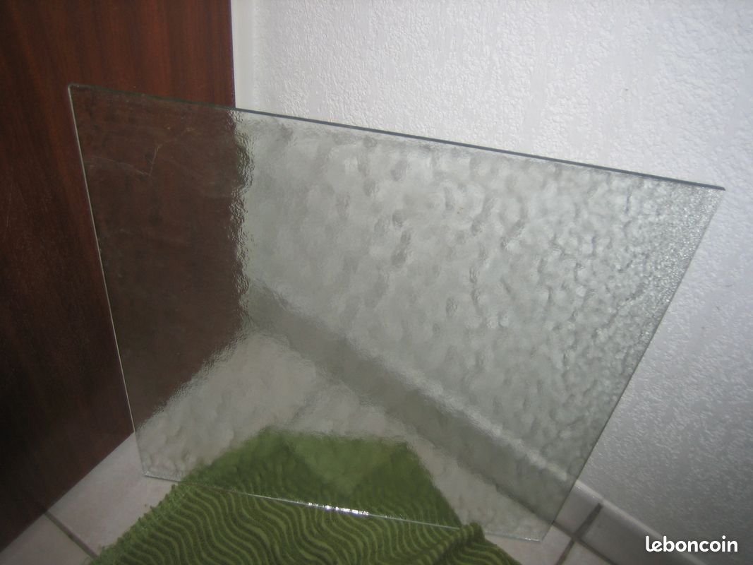 Plaque en verre 43 x 48 cm (image 1)