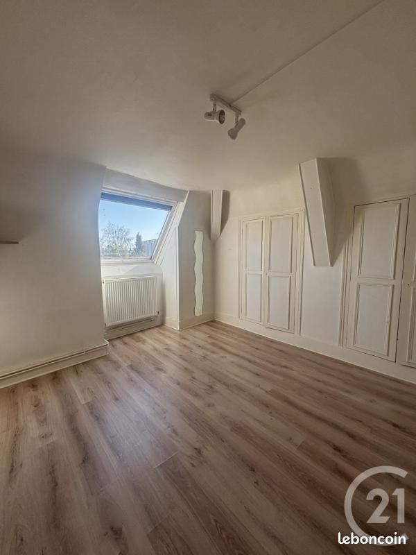 Appartement 2 pièces 35 m² · à Moulins · 35 m² · 430 €