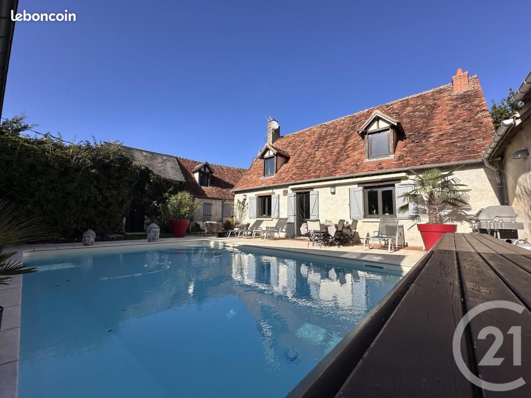 Maison 6 pièces 164 m² · à Montierchaume · 164 m² · 309 500 €