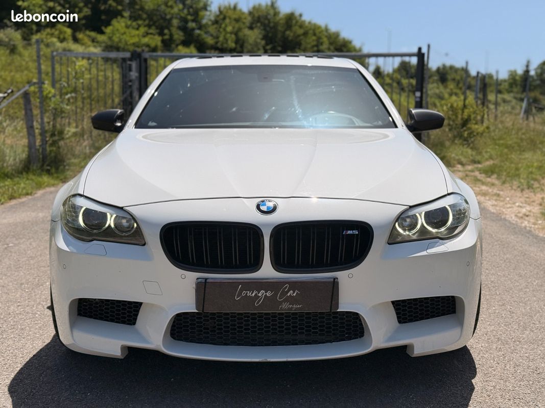 BMW M5 4.4 V8 560ch MOTORSPORT / FULL OPTIONS / EXTENSION DE GARANTIE 12 MOIS OFFERTE (image 2)