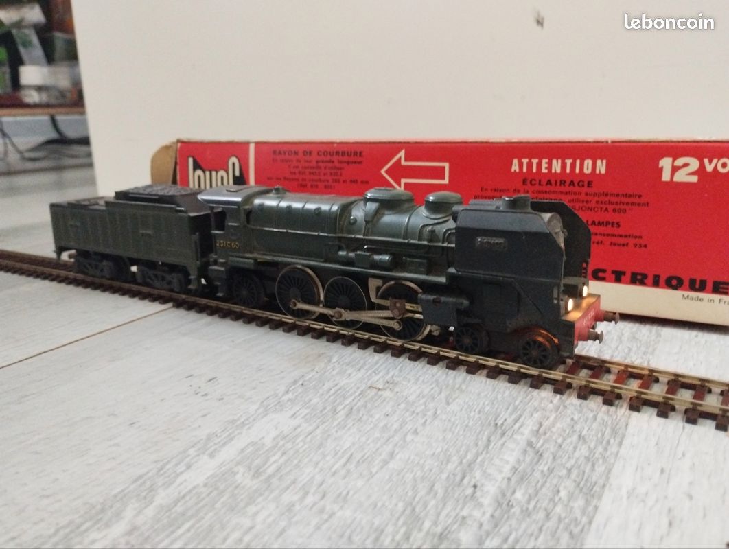 locotracteur c 61006 de marque Hornby avec moteur fonctionnel pour bricoleur