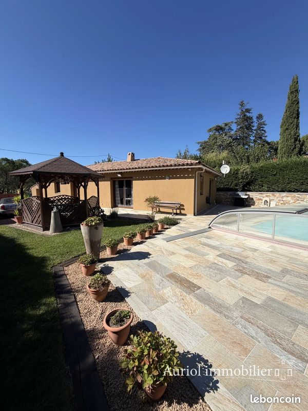 Maison 4 pièces 99 m² · à Plan-d'Aups-Sainte-Baume · 99 m² · 1 650 €/mois