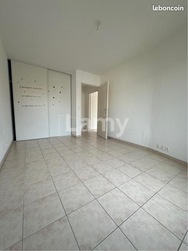 Appartement 2 pièces 45 m² · à Trets · 45 m² · 798 €