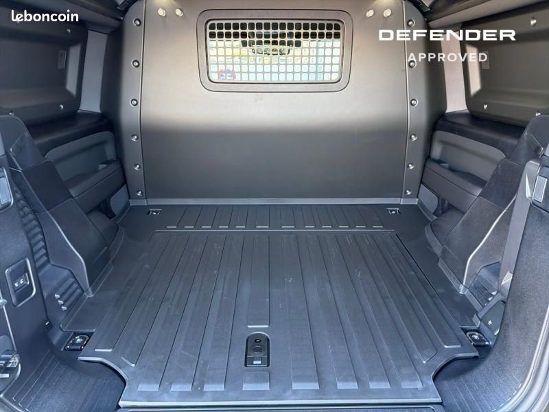 Land-rover Defender 90 3.0 D250 Hard Top X-Dynamic SE (image 10)