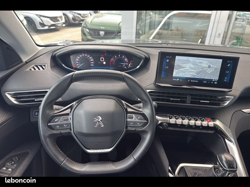 Peugeot 3008 Puretech 130ch S&S BVM6 Style (image 18)