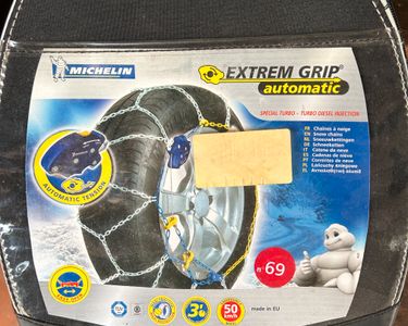 Chaînes à neige Michelin Extrem Grip n°69 neuves R 14 15 16 17