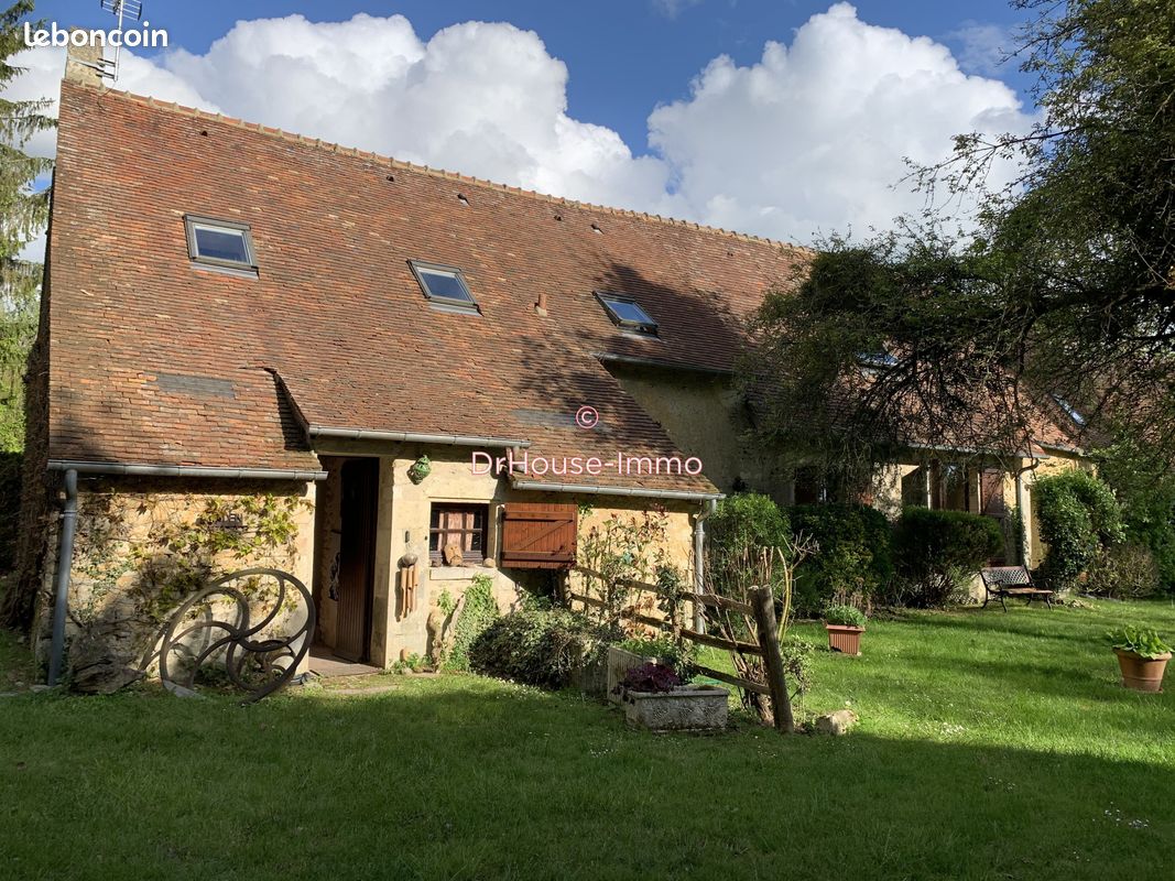 Maison 7 pièces 150 m² · à La Chapelle-Souëf · 150 m² · 305 000 €