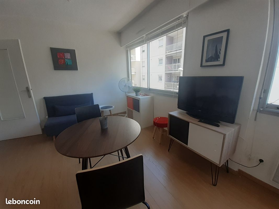 Appartement a louer nimes - 1 pièce(s) - 22 m2 - Surfyn