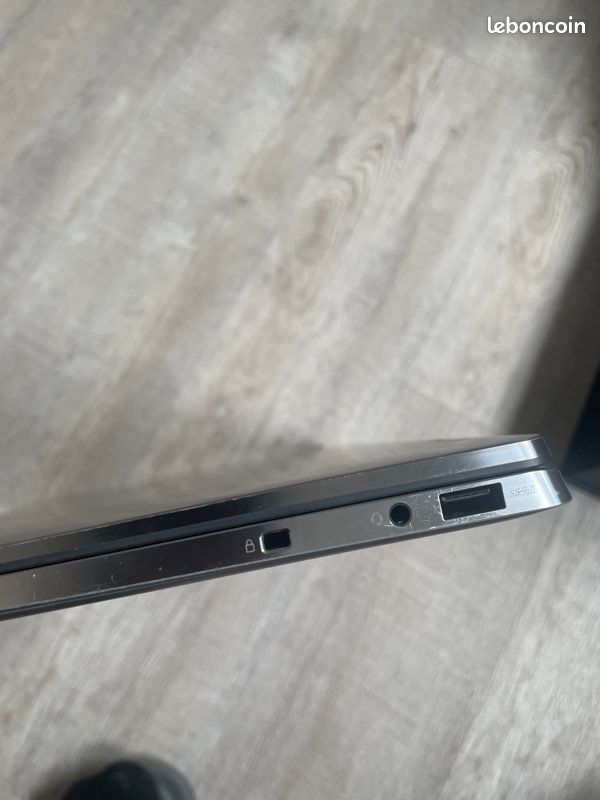 Dell Latitude 9520  2-en-1 , Ultrabook 15  Tactile Tablette Polyvalent Pro Leger Rapide Fin Tiger Lake Et Tb4 Windows 11 Linux