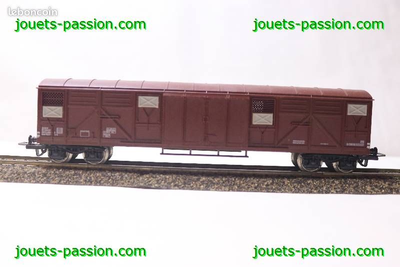 Lot De 4 Wagons Couvert Jouef – Portes Ouvrantes à Bogies, Échelle HO 1/87 (Occasion)