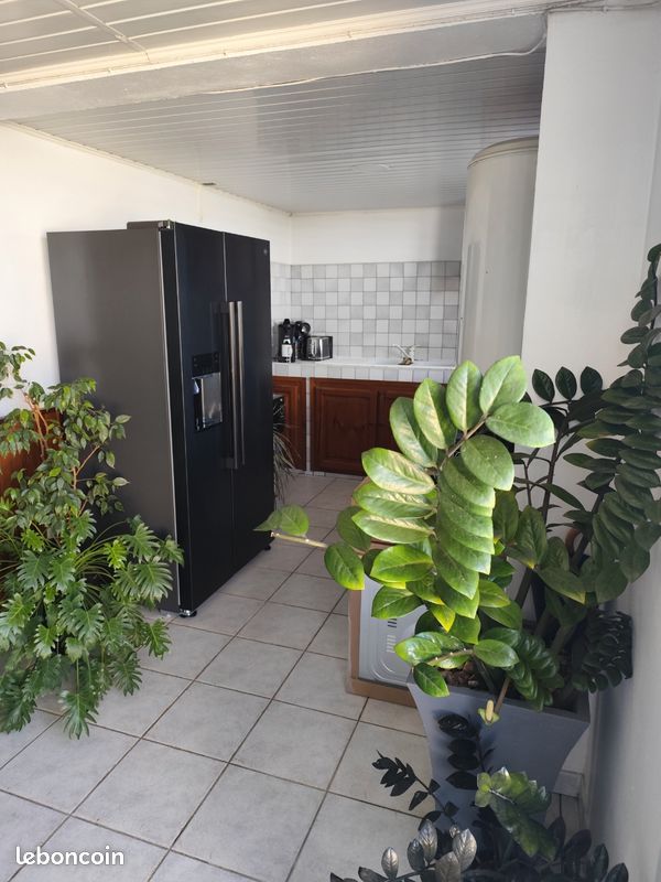 Maison 3 pièces 55 m² · à Petite-Île · 55 m² · 820 €