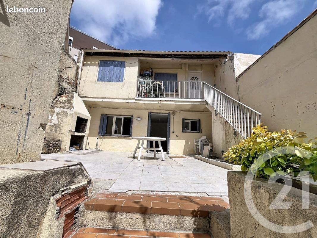 Immeuble 260 m² · à Béziers · 260 m² · 462 000 €