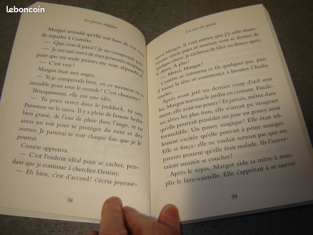 Livre Les Chatons Magiques N° 14 - A la piscine (image 3)