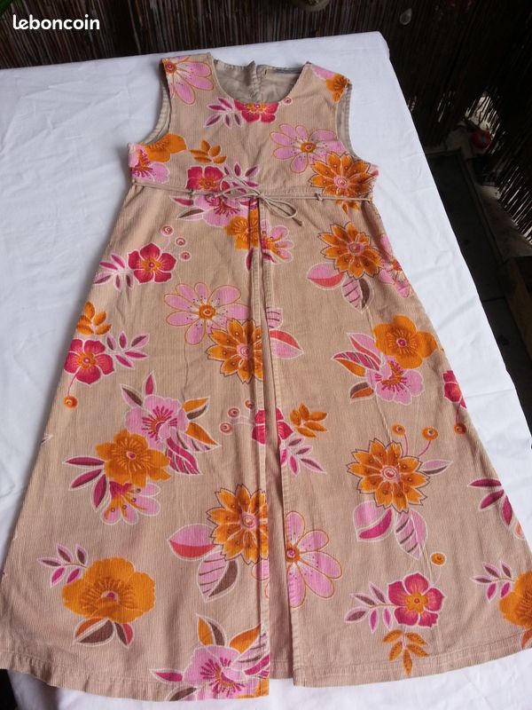 Robe taille 134 (image 2)
