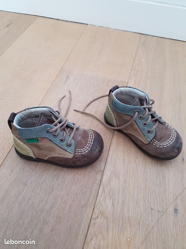 Chaussures garçon Kickers taille 21 (image 1)
