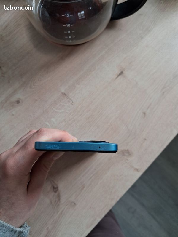 OppoA77. 64Go. Avec coque de protection et verre détrempé (image 6)