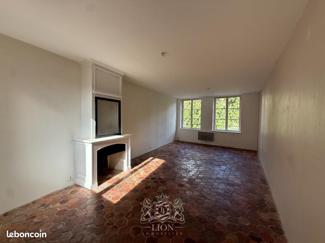 Appartement 3 pièces 68 m² · à Lille · 68 m² · 910 €/mois