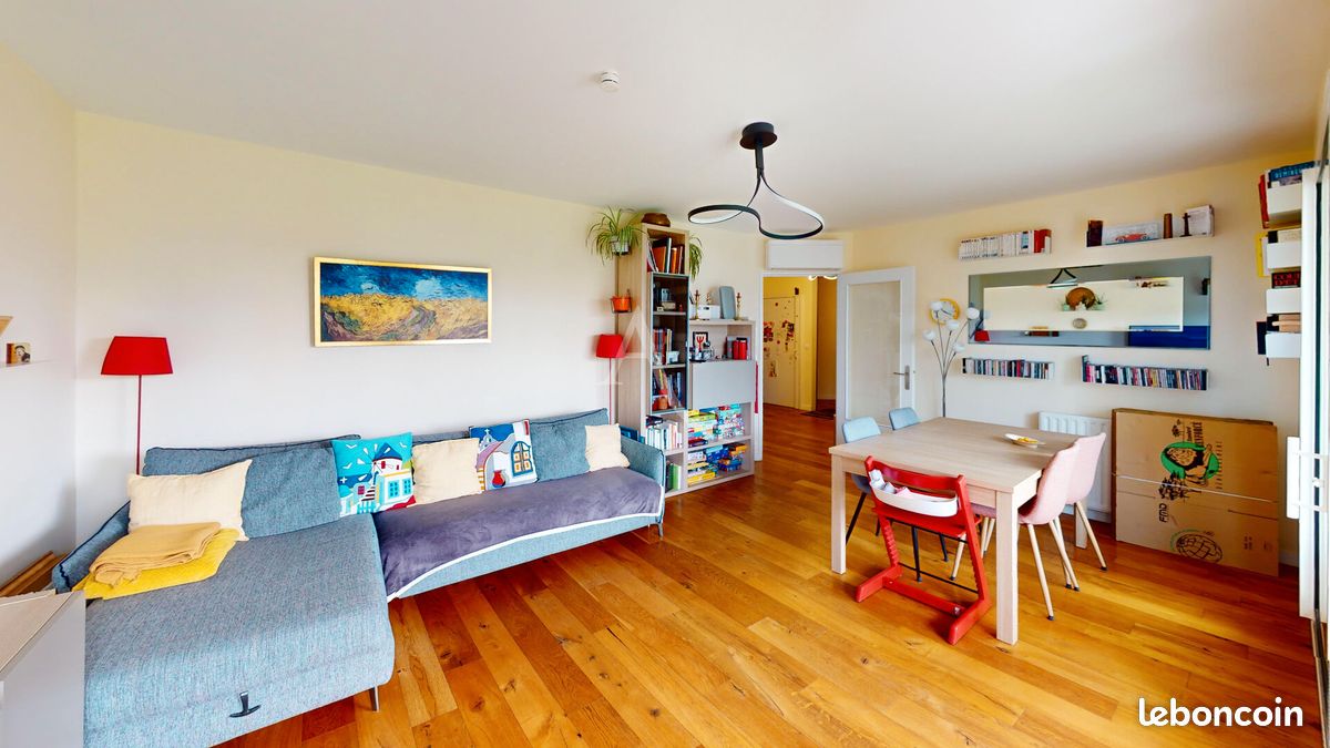 Appartement 4 pièces 85 m² · à Courbevoie · 85 m² · 2 300 €/mois