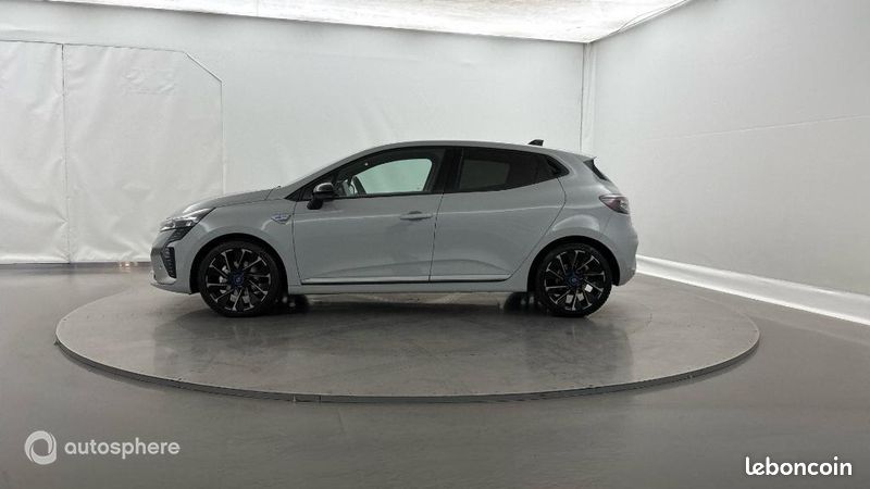 Renault Clio 1.6 E-Tech 145ch full hybrid esprit Alpine (image 8)
