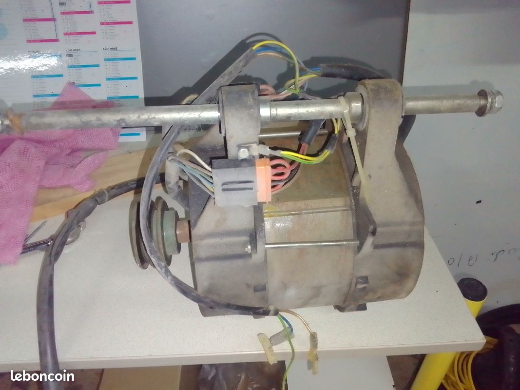 Moteur électrique triphasé (image 2)