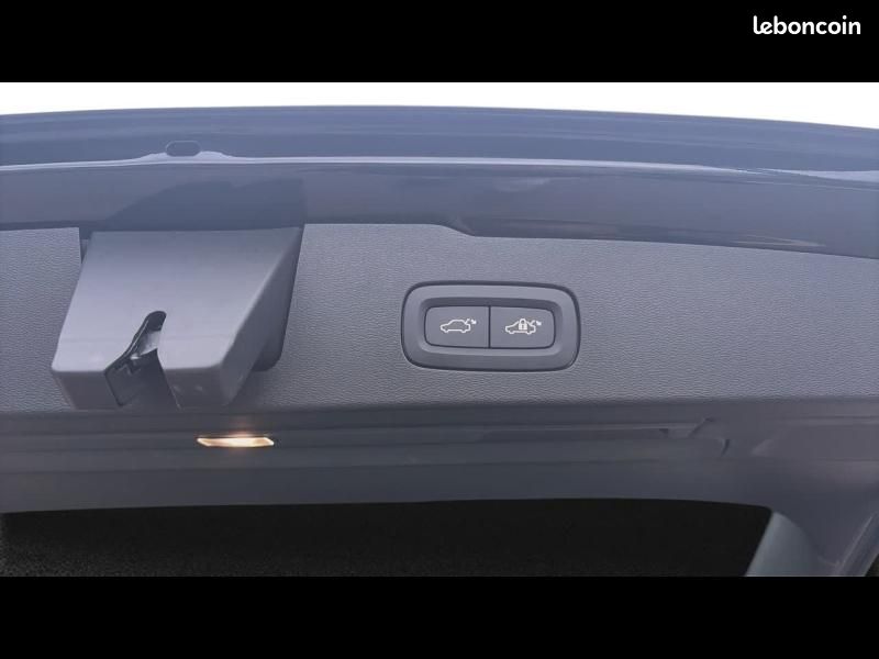 Volvo V60 B4 197ch Plus Style Dark DCT 7 (image 8)