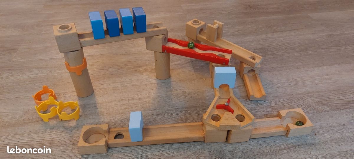 Circuit de billes en bois (image 3)